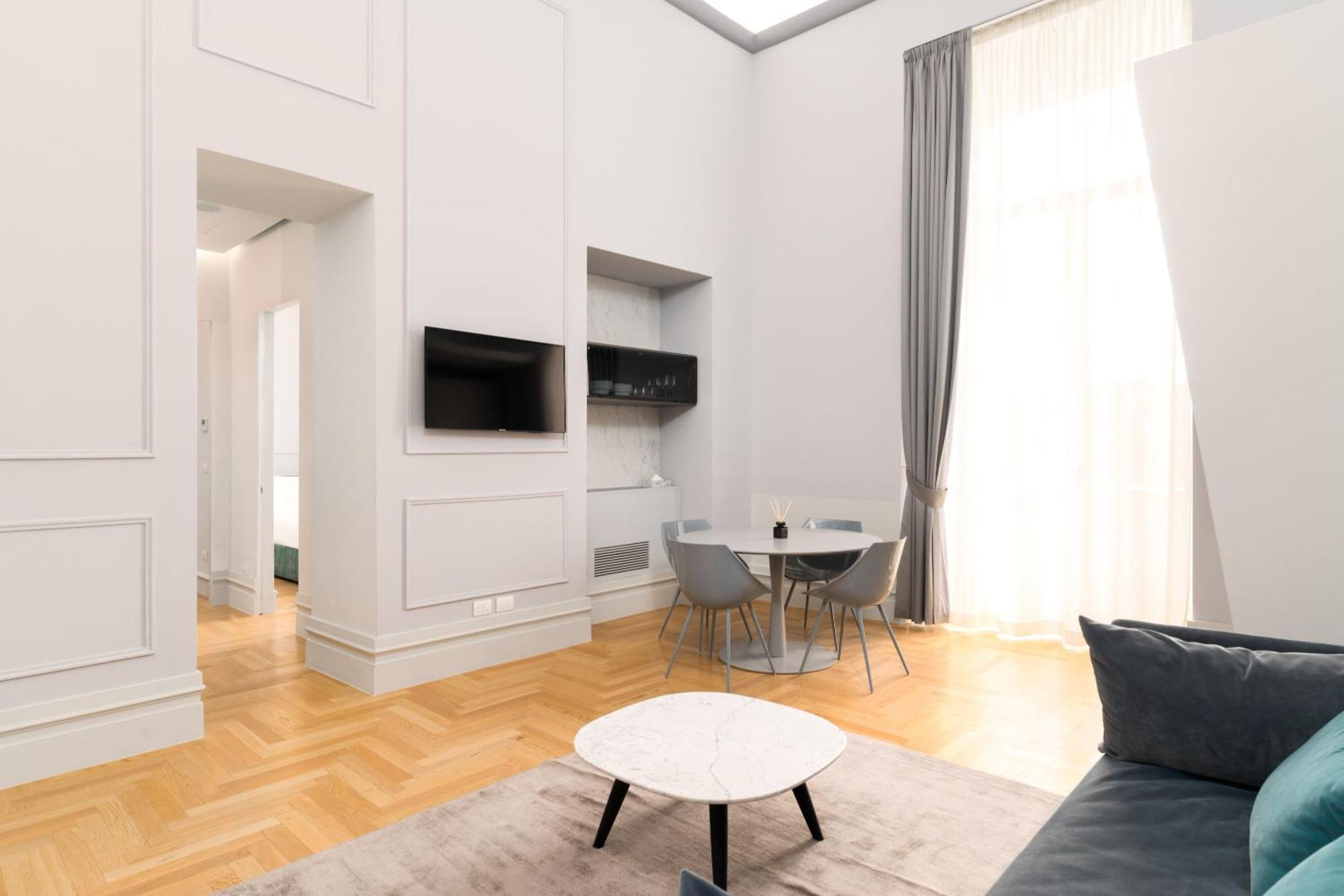 Limehome Lecce Palazzo Bn מראה חיצוני תמונה