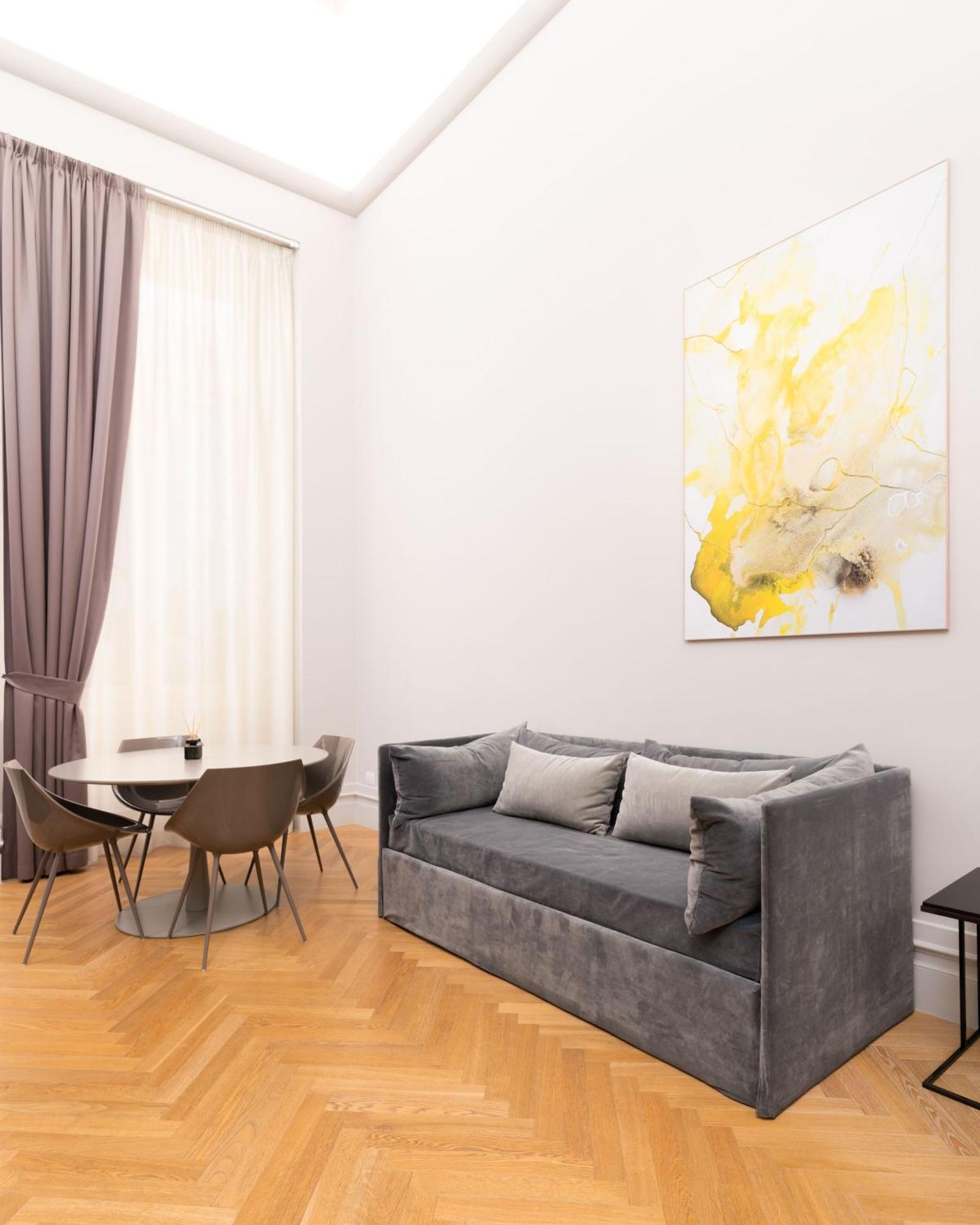 Limehome Lecce Palazzo Bn מראה חיצוני תמונה