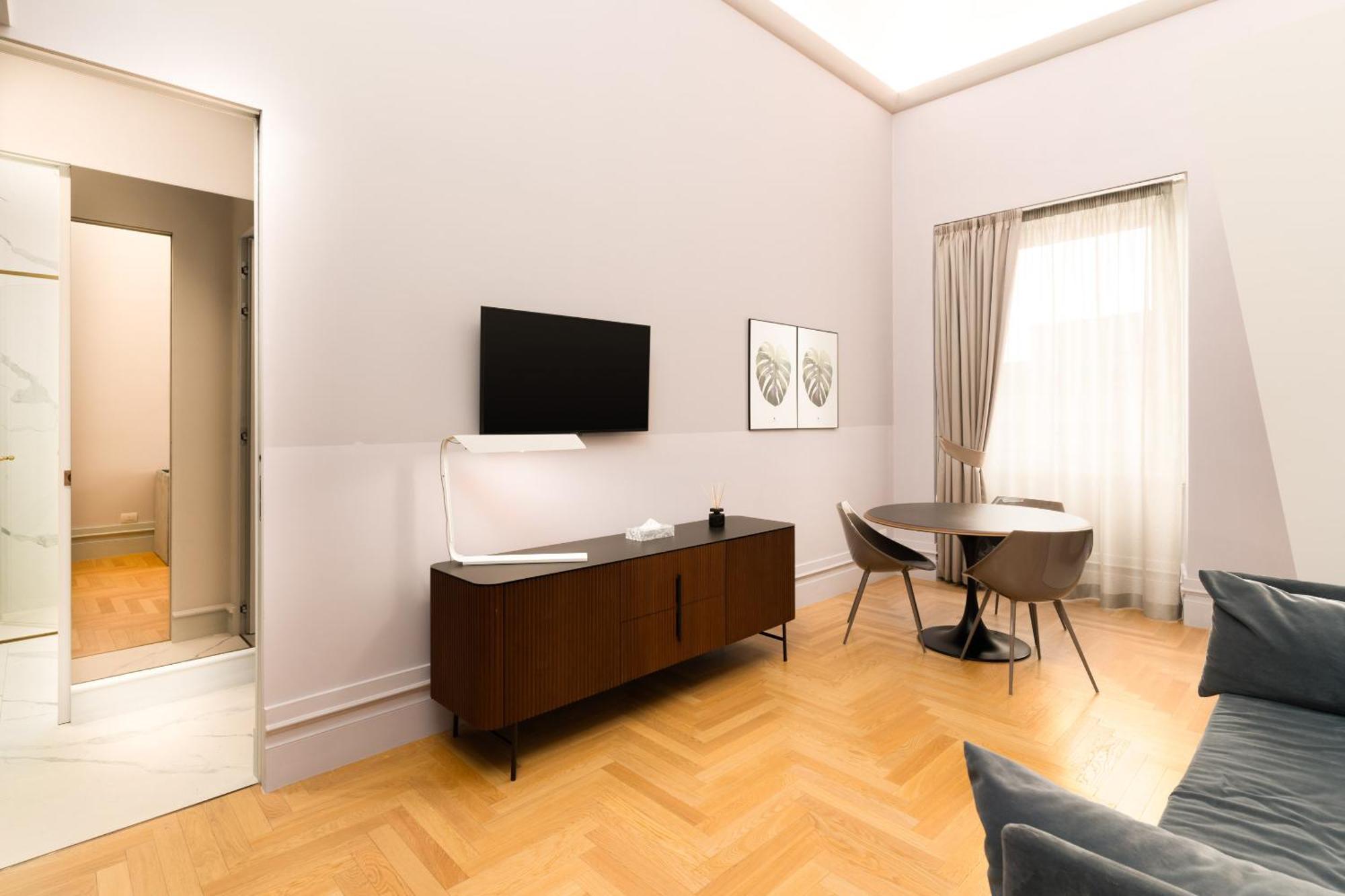 Limehome Lecce Palazzo Bn מראה חיצוני תמונה