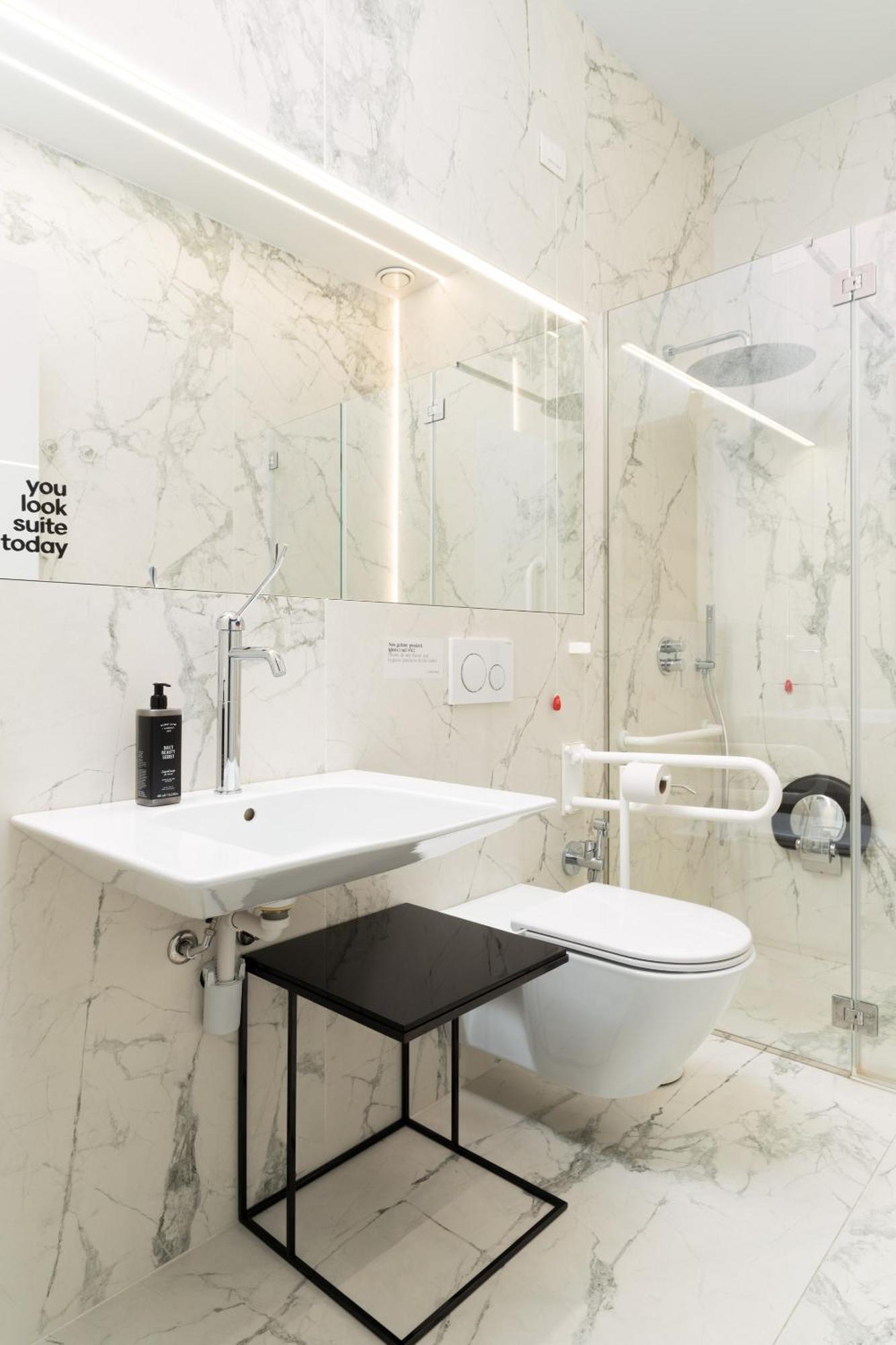 Limehome Lecce Palazzo Bn מראה חיצוני תמונה